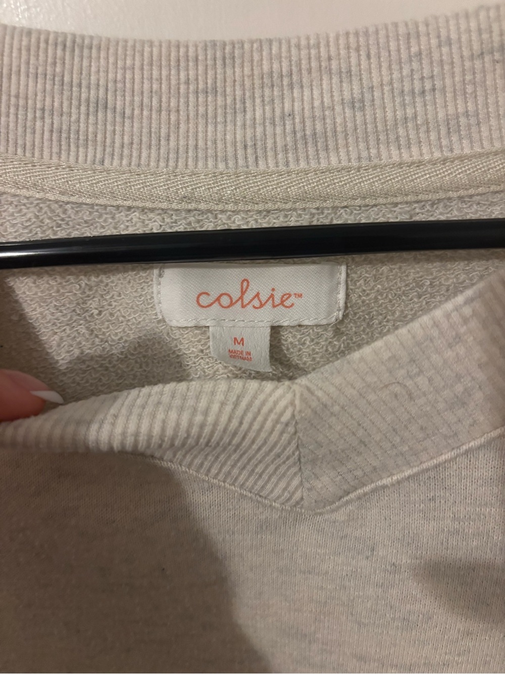 Colsie Cream Ribbed-Neck Pullover - Picture 3 of 3